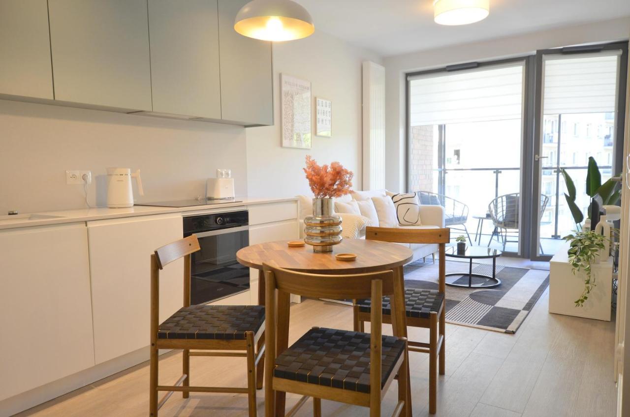 Estate Old Town Apartment, Private Parking, Balcony Lägenhet Gdańsk