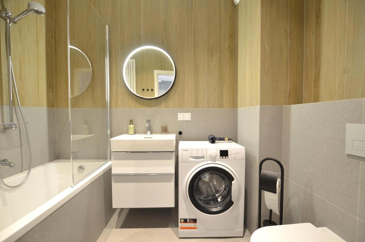 Estate Old Town Apartment, Private Parking, Balcony Leilighet